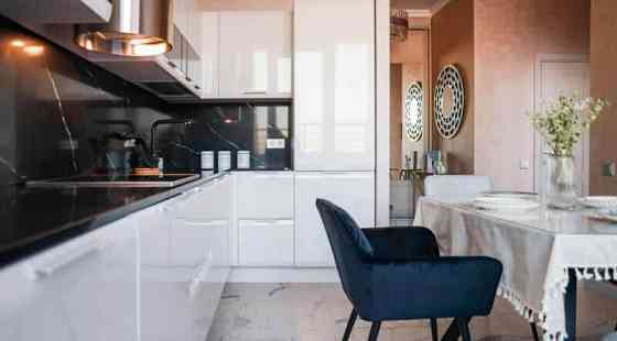 2-комн. квартира, 65 м2, 21/22 эт. Москва