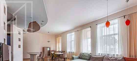 4-комн. квартира, 173 м2, 3/5 эт. Москва