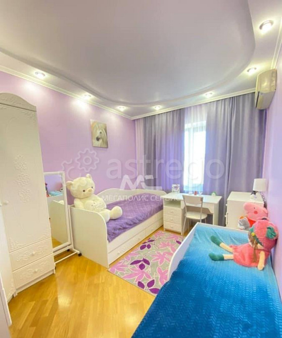 5-комн. квартира, 130.4 м2, 5/6 эт. Астрахань - изображение 1