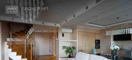 4-комн. квартира, 150.1 м2, 18/18 эт. Санкт-Петербург