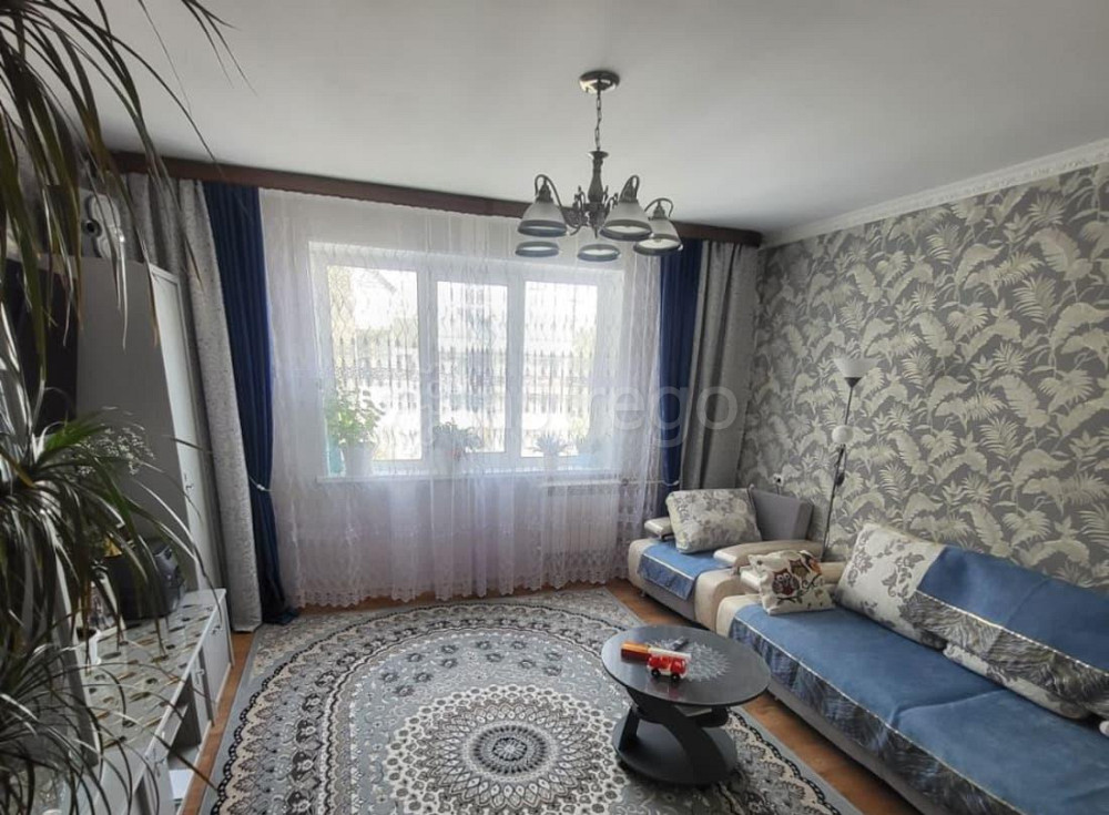 4-комн. квартира, 81.1 м2, 10/10 эт. Красноярск - изображение 1