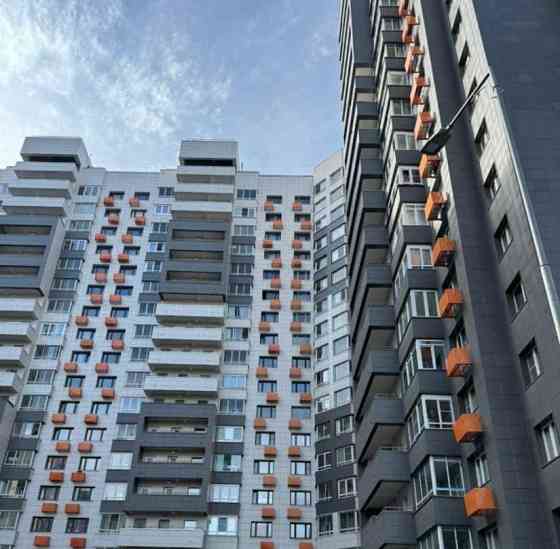 4-комн. квартира, 110 м2, 14/18 эт. Москва