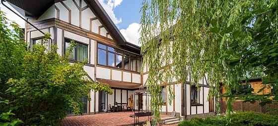 Дом, 550 м2, 6 соток, 3 эт. Москва