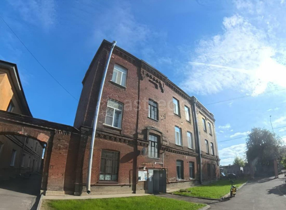 4-комн. квартира, 105.7 м2, 1/3 эт. Санкт-Петербург - изображение 1