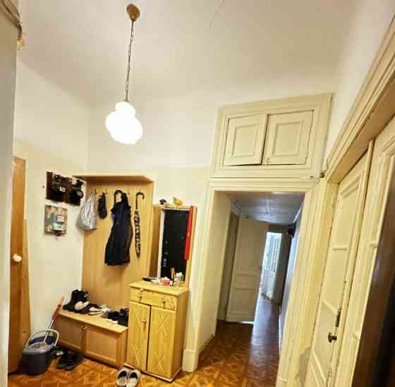 Комната, 15.9 м2, 2/5 эт. Москва