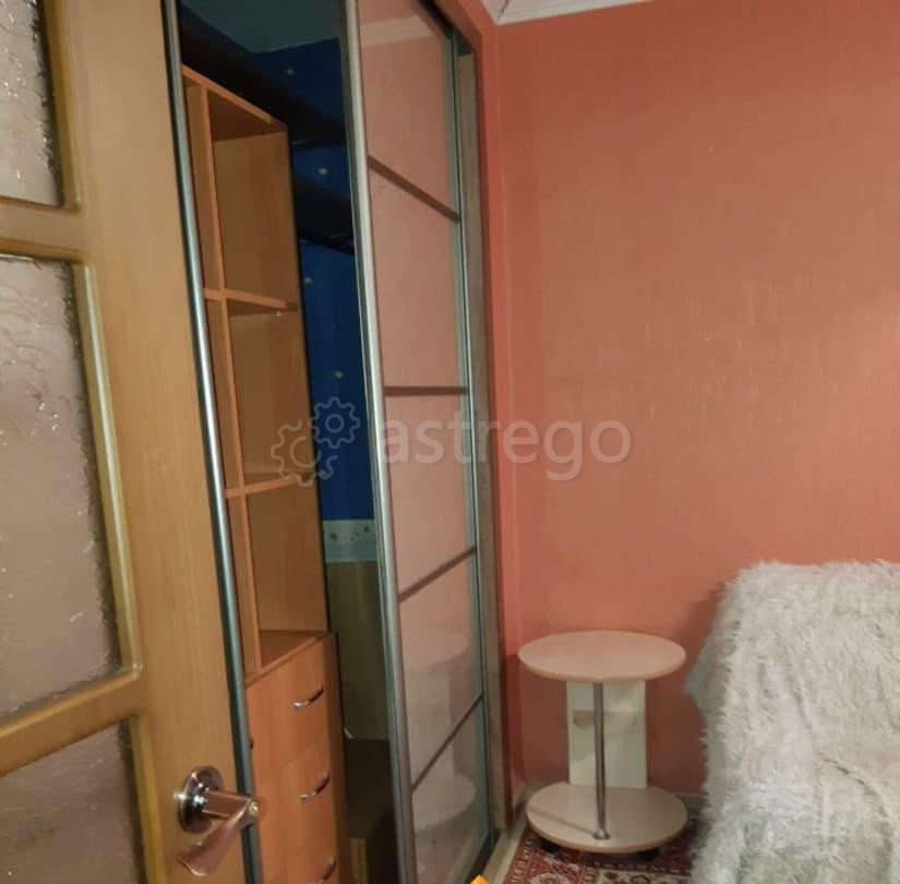 4-комн. квартира, 74 м2, 2/5 эт. Бийск - изображение 2