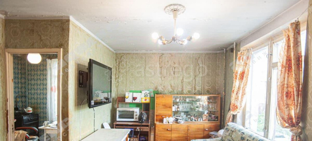 4-комн. квартира, 48 м2, 3/5 эт. Санкт-Петербург - изображение 1