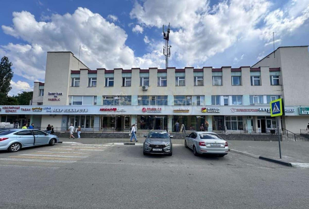 Торговое помещение, 40 м2 Старый Оскол - изображение 1