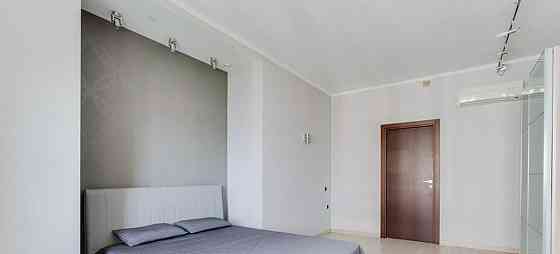 4-комн. квартира, 180 м2, 17/22 эт. Москва