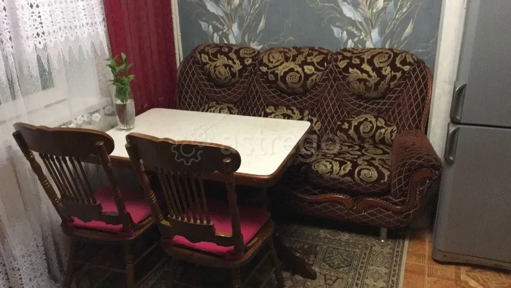 Продам 3-комн. квартиру, 81.8 м2, 3/7 этаж Омск - изображение 2