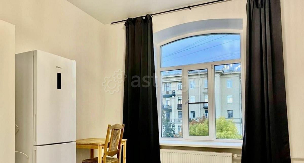 Комната, 20 м2, 4/4 эт. Санкт-Петербург - изображение 5