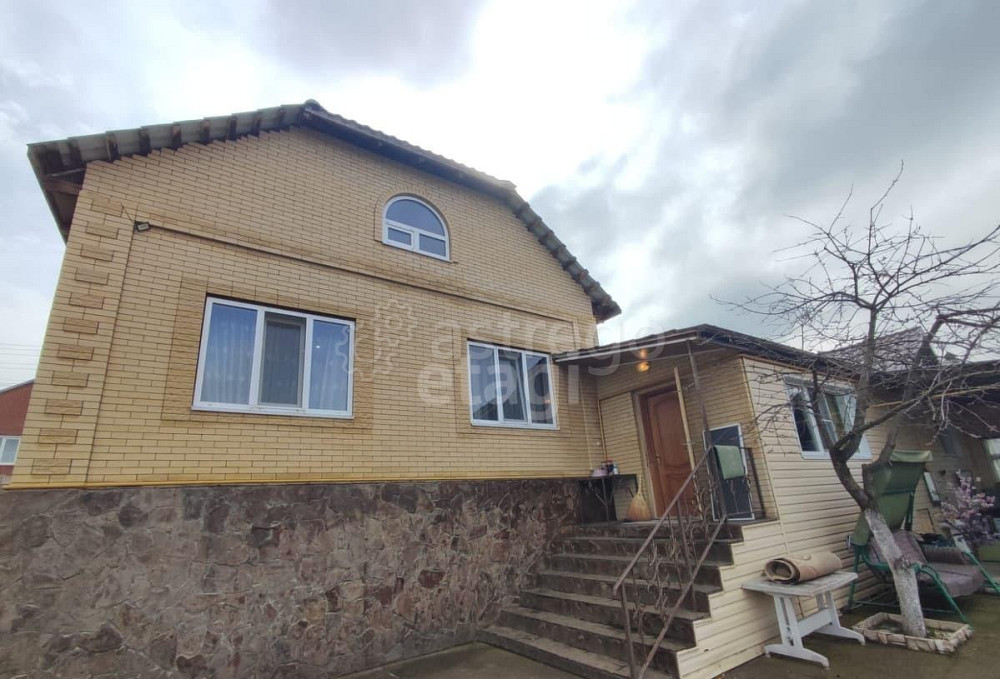 Дом, 200 м, 5.4 сотки, 1 эт. Майкоп - изображение 1