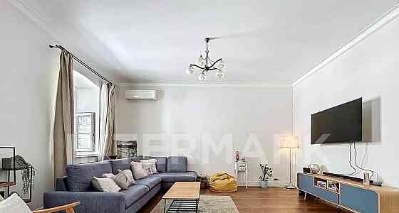 6-комн. квартира, 210 м2, 2/3 эт. Москва