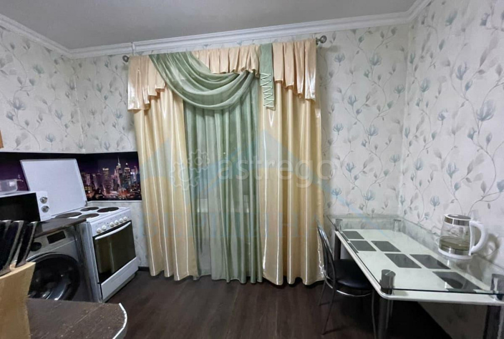 1-комн. квартира, 35 м2, 2/9 эт. Норильск - изображение 1