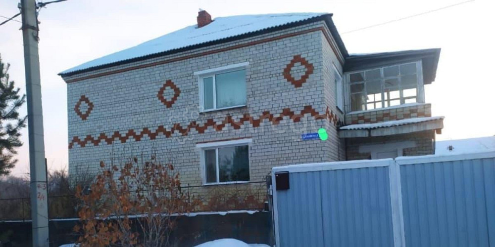 Коттедж, 301.4 м2, 14.9 сотки, 2 эт. Райчихинск - изображение 1