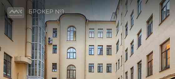 6-комн. квартира, 161.7 м2, 3/6 эт. Санкт-Петербург