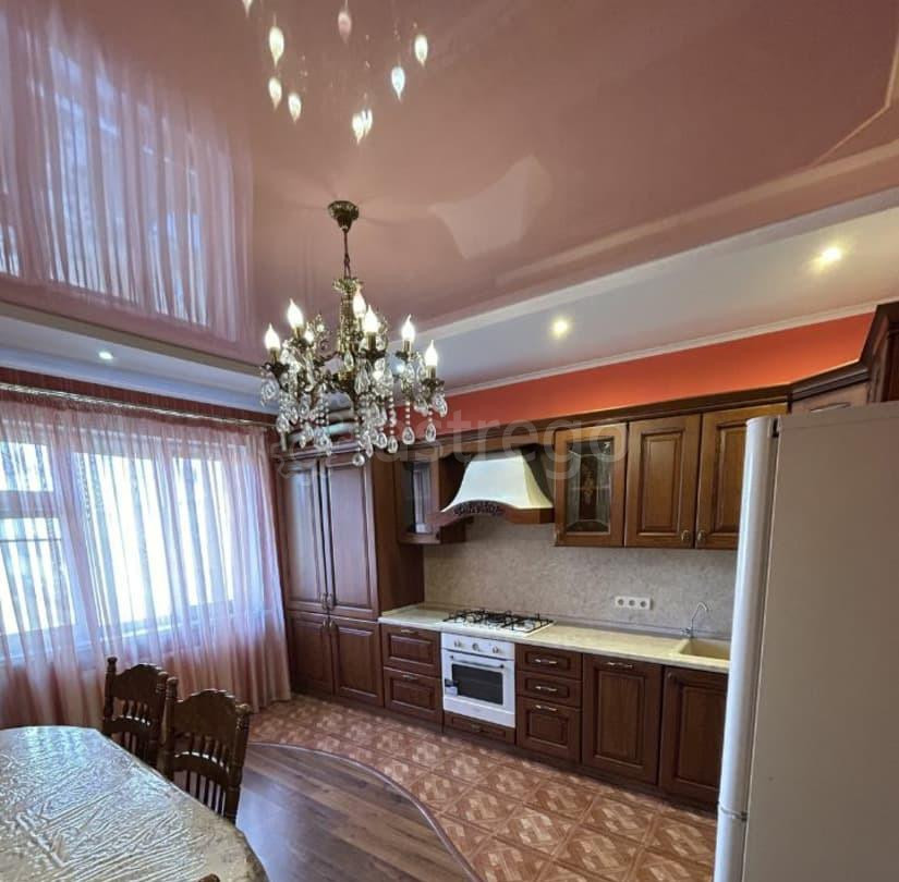 3-комн. квартира, 90 м2, 3/9 эт. Астрахань - изображение 1