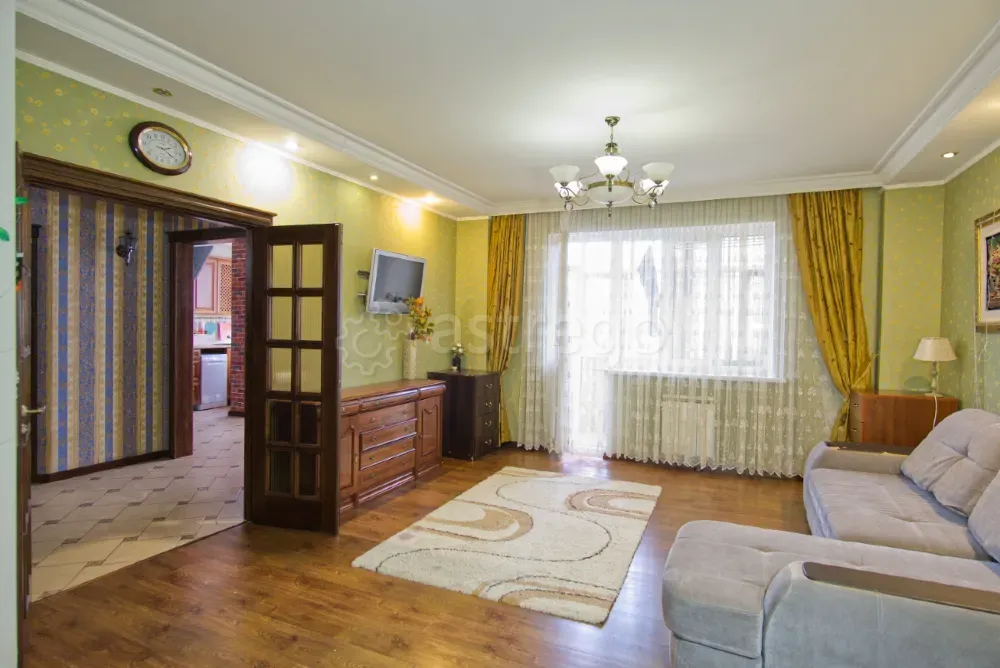 Продам 2-комн. квартиру, 90 м2, 9/10 этаж Краснодар - изображение 1