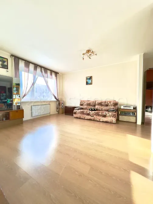 Продам студию, 48 м2, 3/4 этаж Екатеринбург - изображение 6