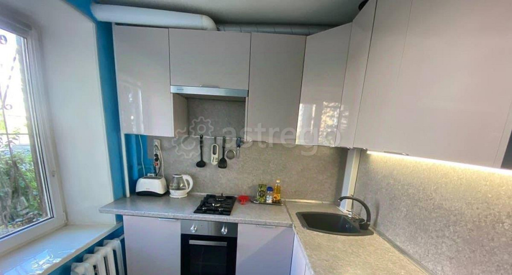 3-комн. квартира, 55 м2, 1/5 эт. Санкт-Петербург - изображение 3