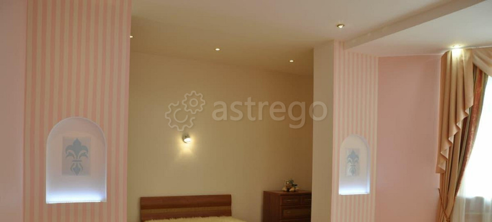 Комната, 110 м2, 2/5 эт. Лобня - изображение 1