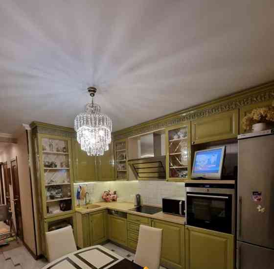 2-комн. квартира, 65 м2, 8/35 эт. Москва