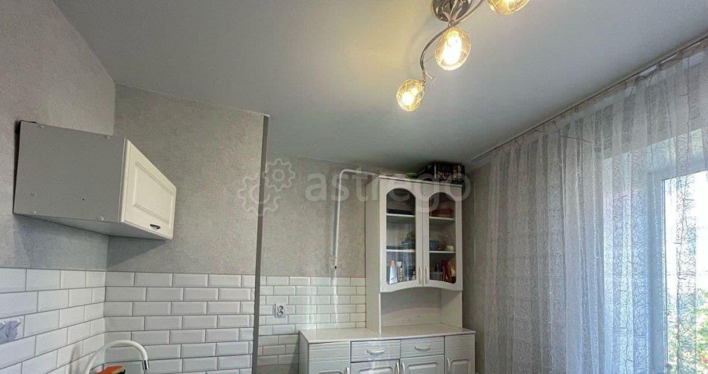 1-комн. квартира, 30 м2, 2/2 эт. Павловск - изображение 2