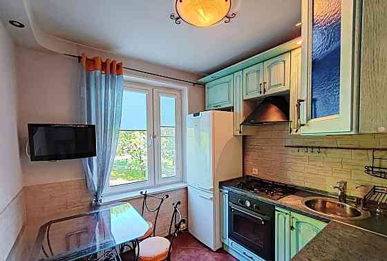 3-комн. квартира, 59 м2, 3/9 эт. Москва