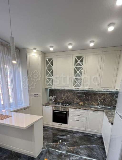 2-комн. квартира, 55 м2, 7/9 эт. Астрахань - изображение 1