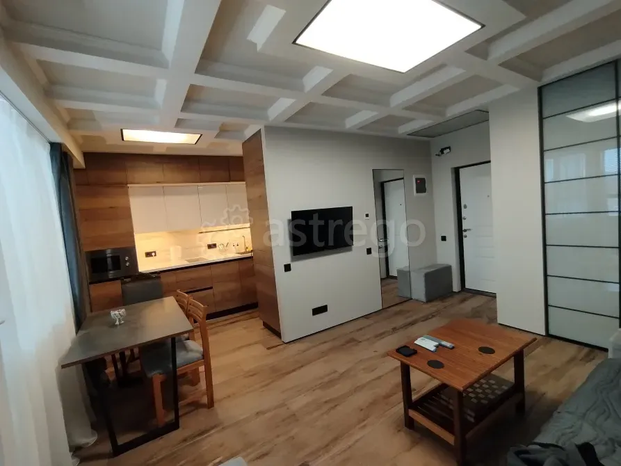 Сдам студию, 33 м2, 8/8 эт., Посуточно Севастополь - изображение 1