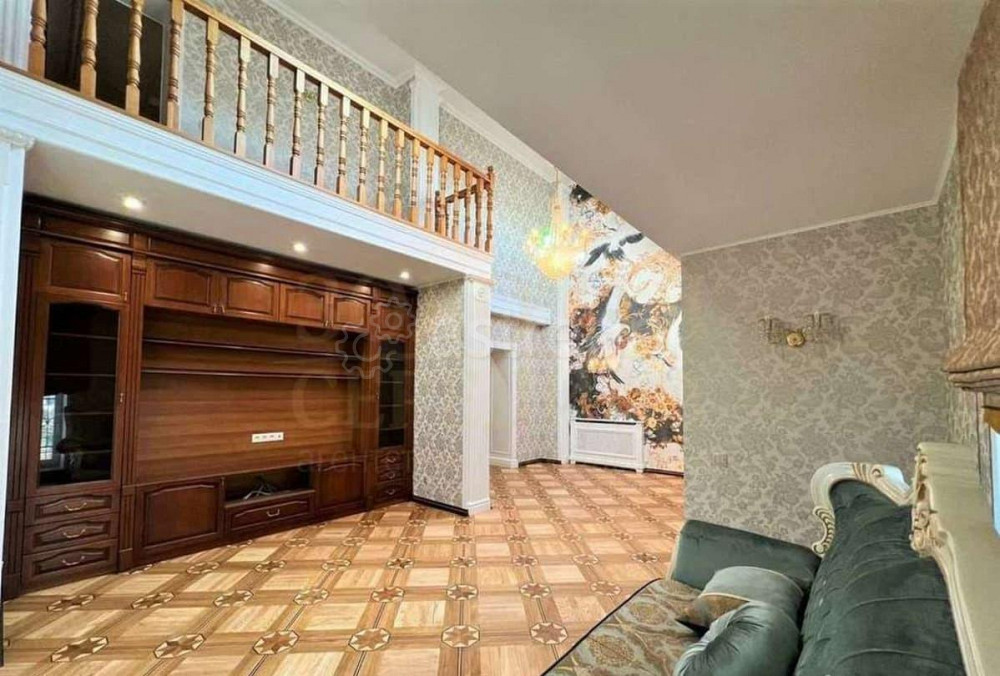 4-комн. квартира, 235 м2, 6/7 эт. Белгород - изображение 1