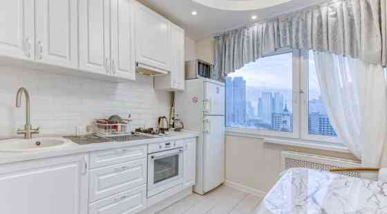 2-комн. квартира, 60 м2, 9/14 эт. Москва