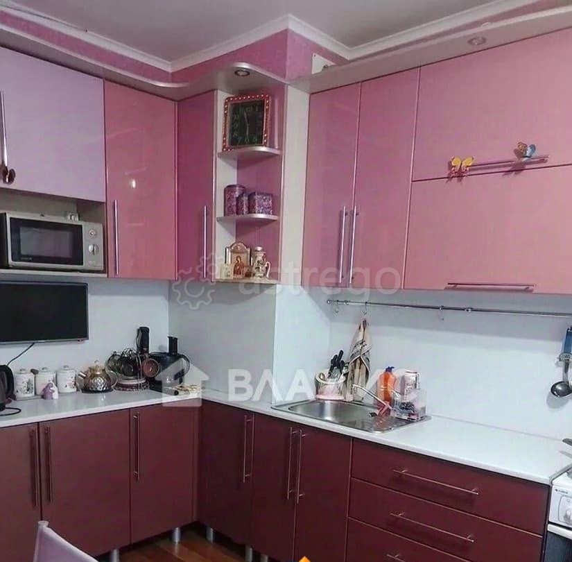 3-комн. квартира, 63 м2, 6/9 эт. Бийск - изображение 1