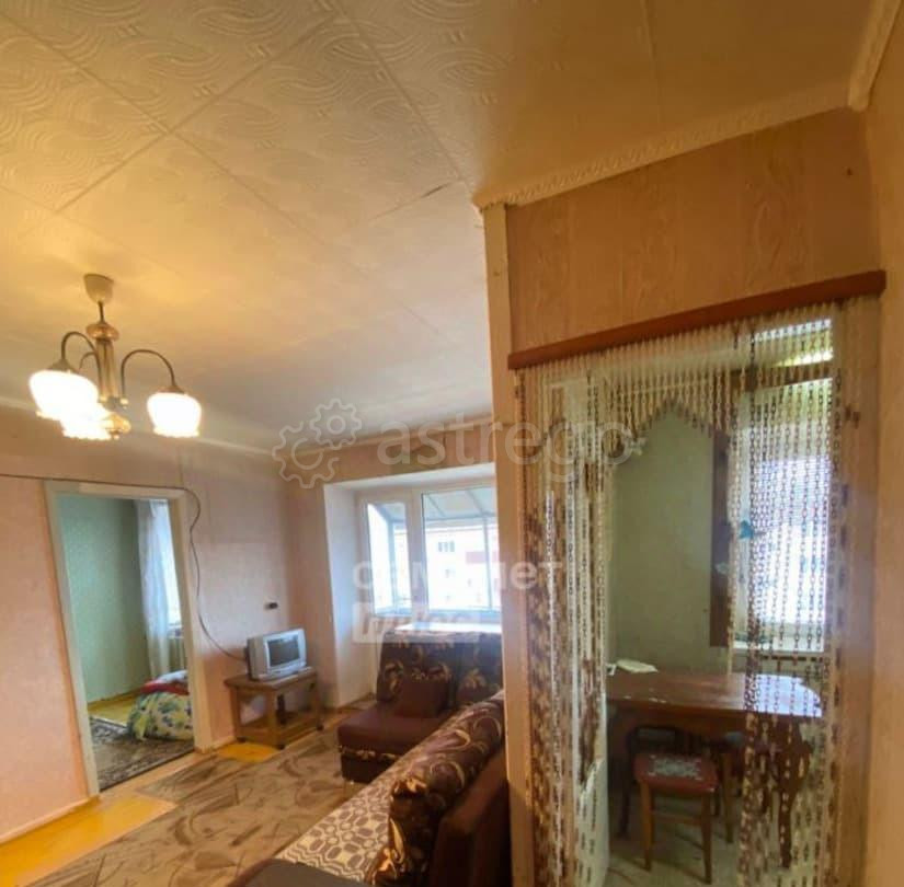 3-комн. квартира, 54.4 м2, 5/5 эт. Кумертау - изображение 1