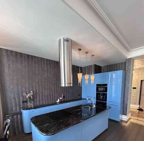 3-комн. квартира, 140 м2, 10/17 эт. Астрахань