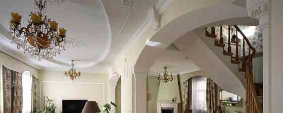 4-комн. квартира, 180 м2, 5/5 эт. Санкт-Петербург