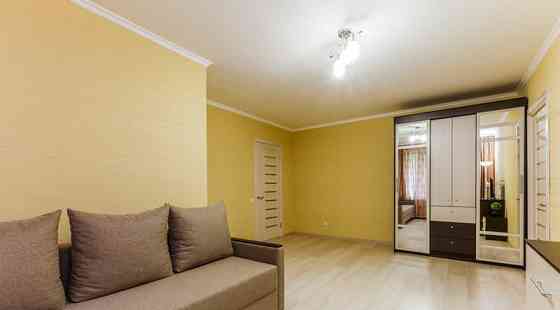 2-комн. квартира, 45 м2, 1/5 эт. Москва