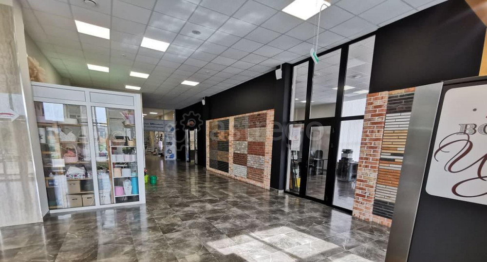 Торговое помещение, 600 м2 Старый Оскол - изображение 2