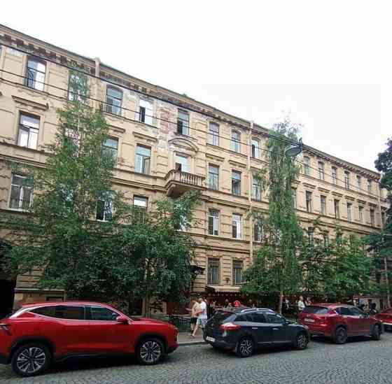 Комната, 13 м2, 3/5 эт. Санкт-Петербург