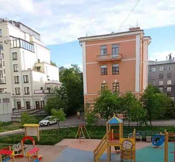 6-комн. квартира, 105.1 м2, 4/4 эт. Санкт-Петербург