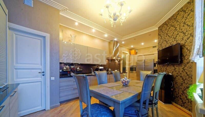 1-комн. квартира, 60 м2, 6/6 эт. Санкт-Петербург - изображение 1