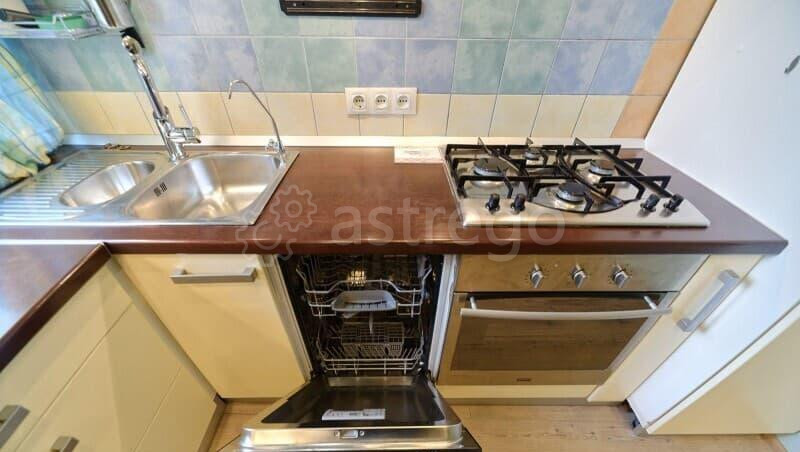 2-комн. квартира, 64 м2, 4/5 эт. Санкт-Петербург - изображение 7