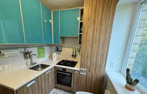 2-комн. квартира, 42 м2, 5/5 эт. Москва