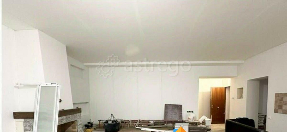 4-комн. квартира, 130 м2, 2/5 эт. Санкт-Петербург - изображение 3