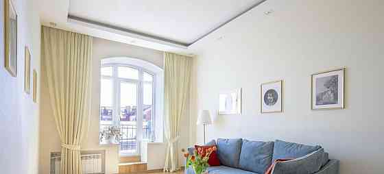 6-комн. квартира, 200 м2, 6/7 эт. Санкт-Петербург