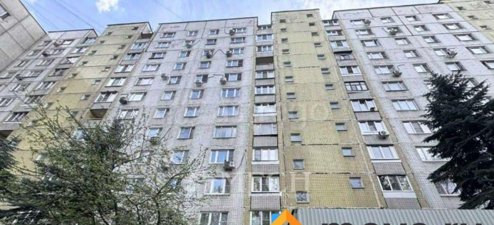 Комната, 12.1 м2, 9/14 эт. Москва - изображение 1