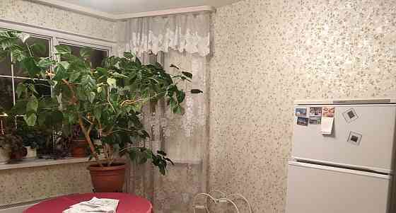 Комната, 80 м2, 2/17 эт. Москва
