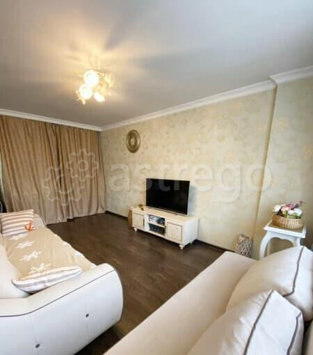 2-комн. квартира, 55 м2, 5/5 эт. Москва - изображение 2