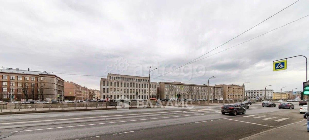6-комн. квартира, 142.6 м2, 1/5 эт. Санкт-Петербург - изображение 5