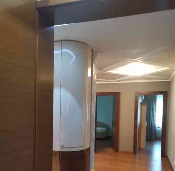 4-комн. квартира, 140 м2, 3/17 эт. Москва